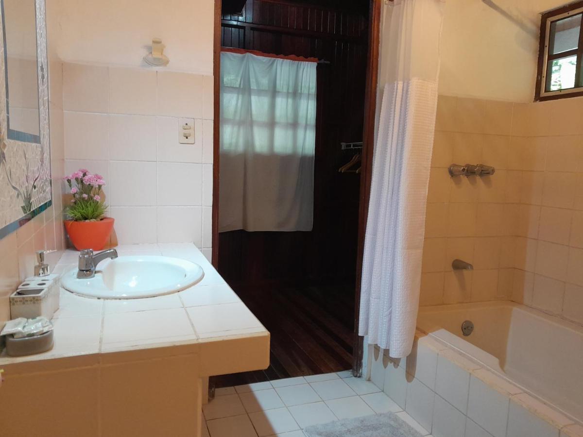 Casas Guaney, Full Furnished Studios! Manuel Antonio Bagian luar foto
