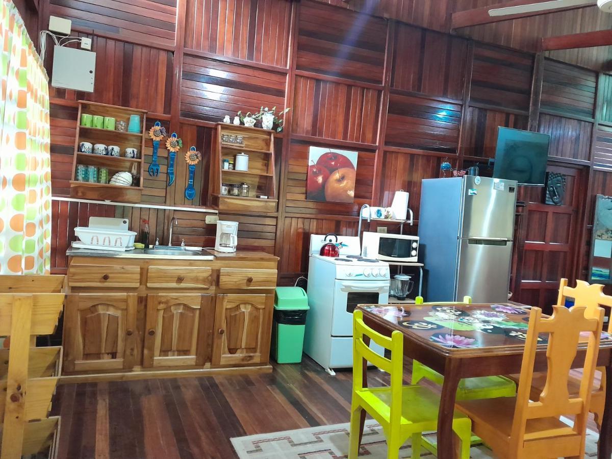 Casas Guaney, Full Furnished Studios! Manuel Antonio Bagian luar foto